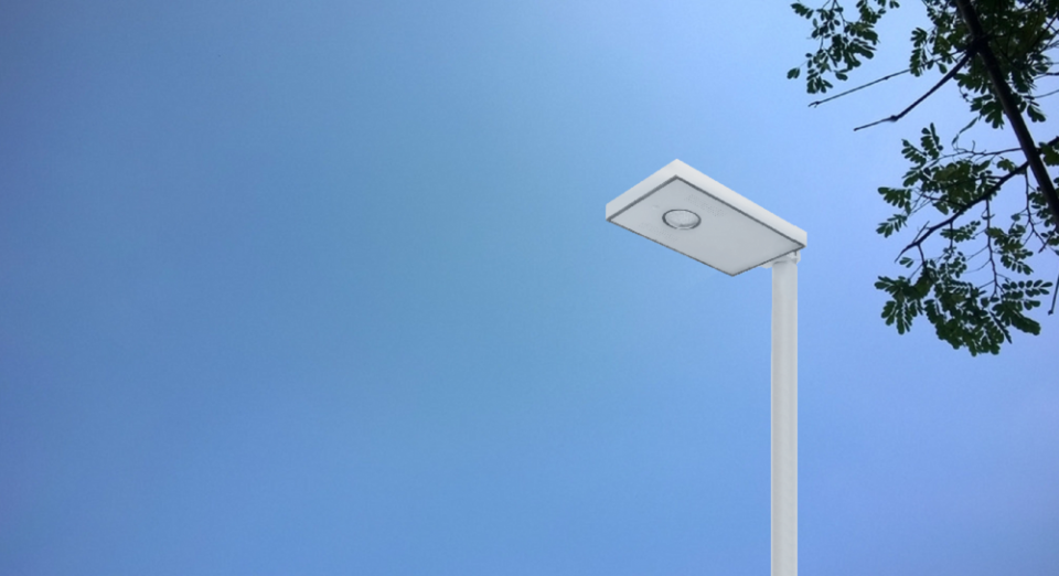 15W Solar Powered Square LED Walkway Light